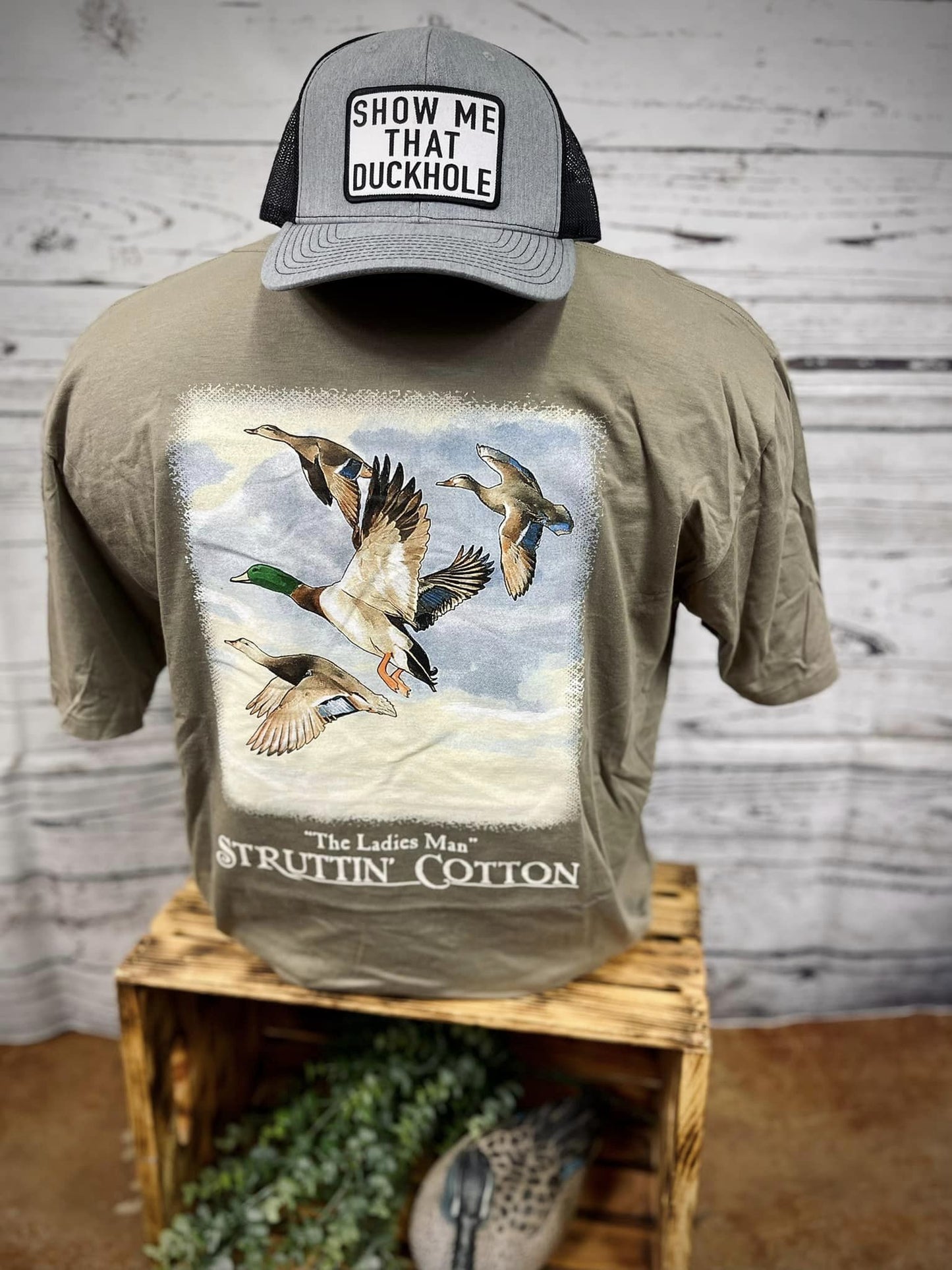 Struttin' Cotton Ladies Man S/S TEE Shirt