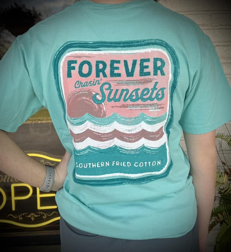 Southern Fried Cotton Women's Chasing Sunsets S/S TEE Shirt