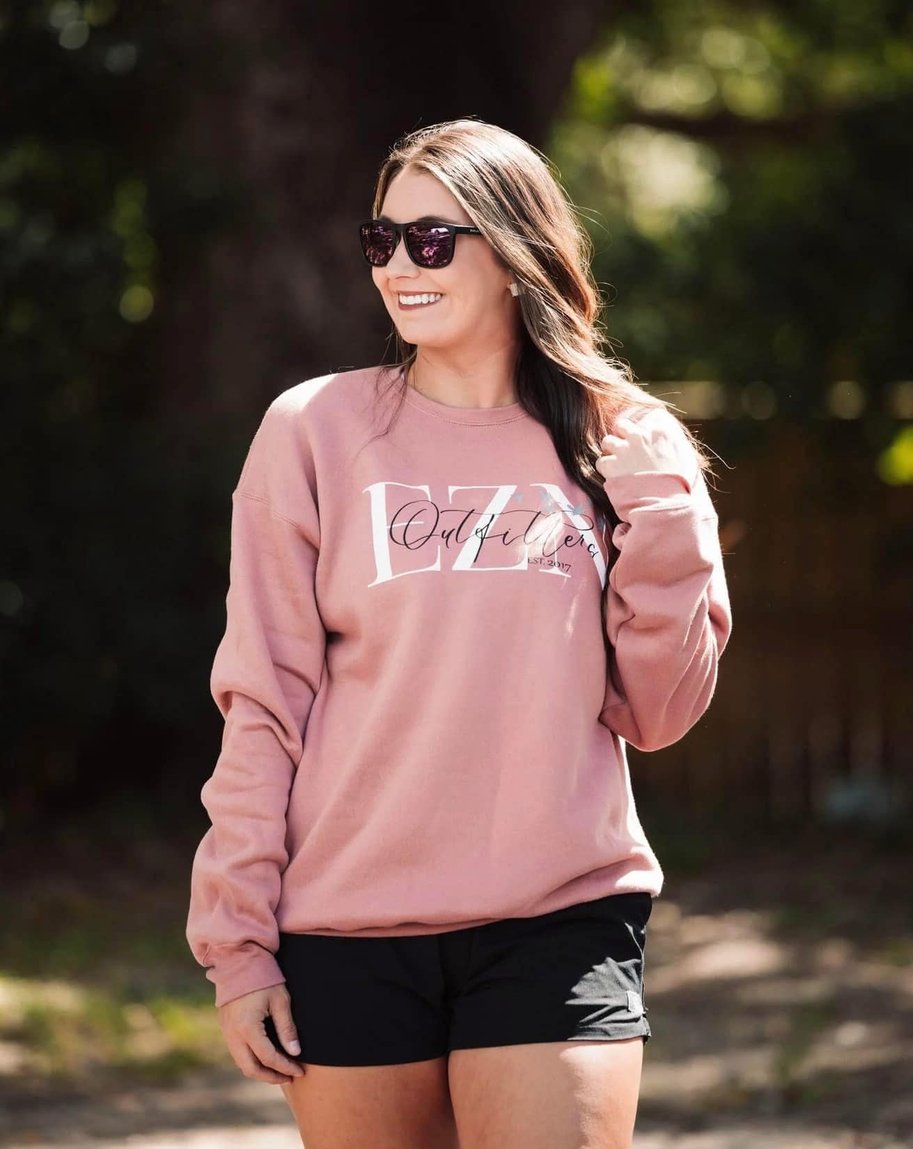EZN Outfitters Women's Front Logo Sweatshirt