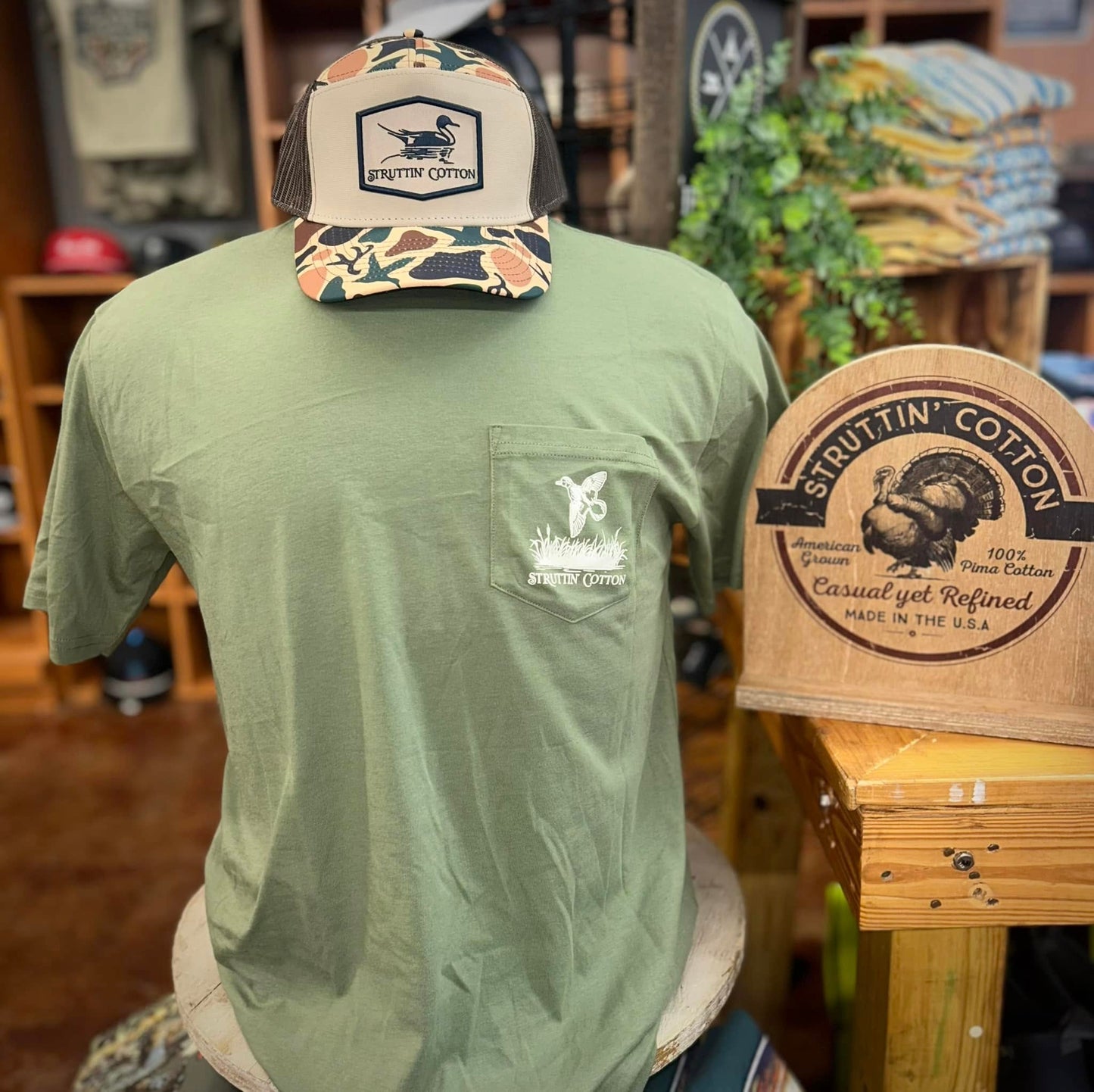 Struttin' Cotton Wood Duck Whiskey S/S TEE Shirt