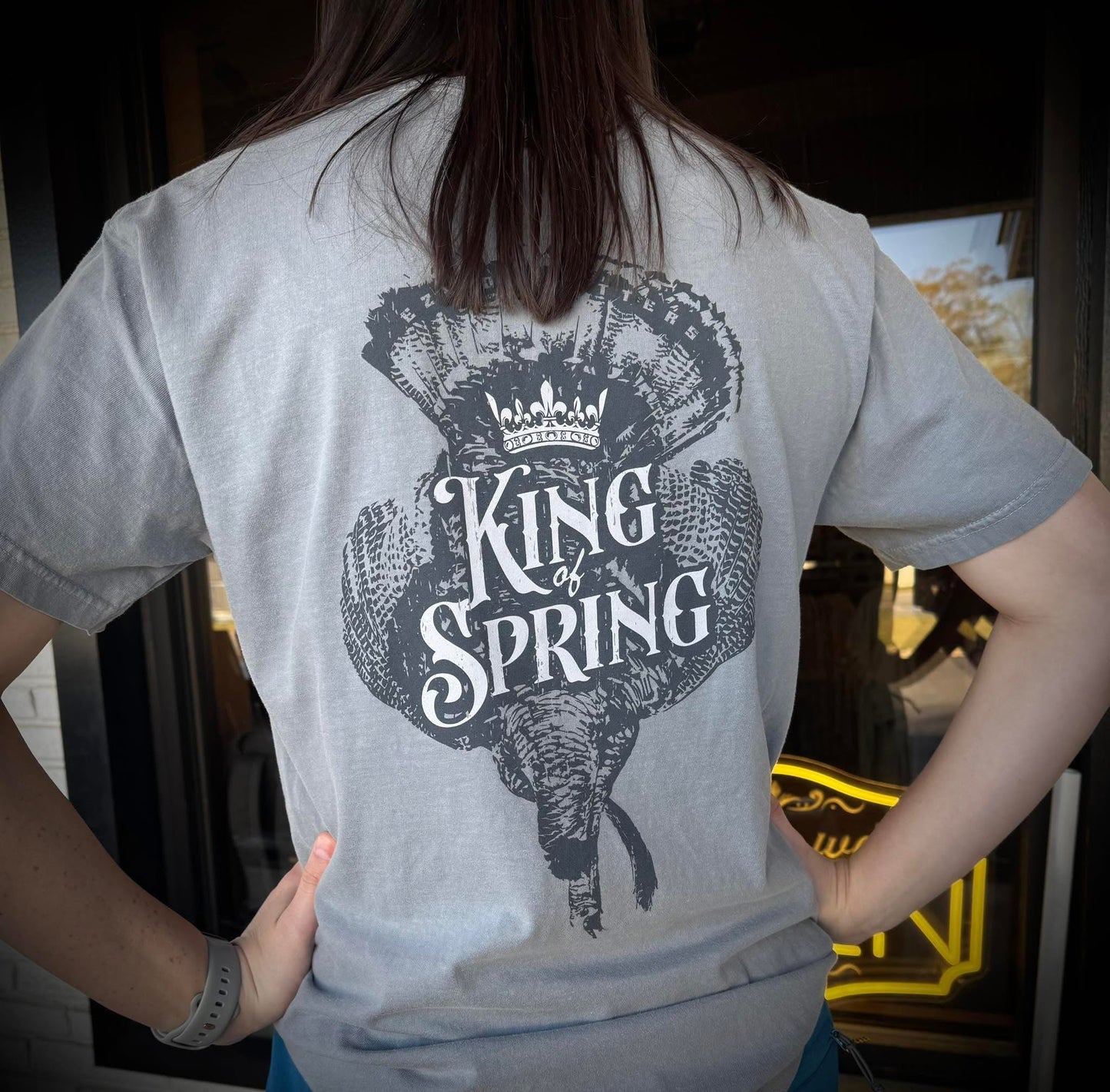EZN Outfitters King of Spring S/S TEE Shirt