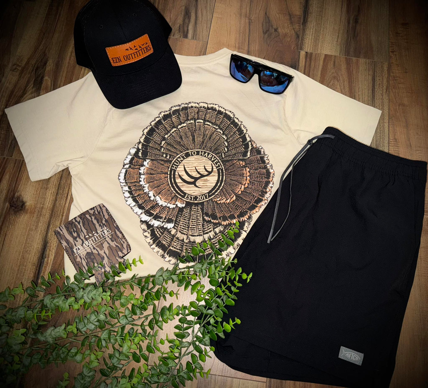 Hunt to Harvest Turkey Feathers S/S TEE Shirt