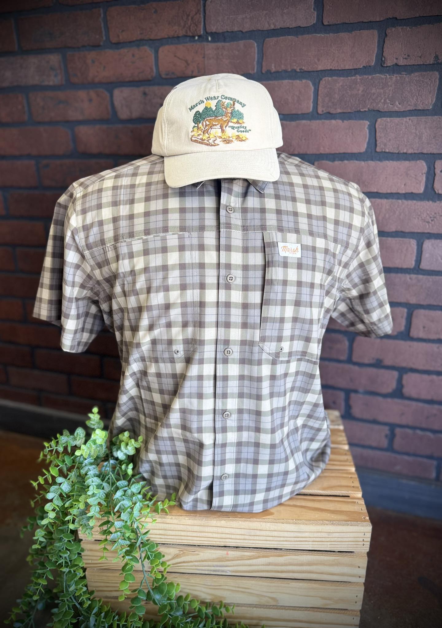 Marsh Wear Apparel Lenwood HG Tech S/S Button Down Shirt