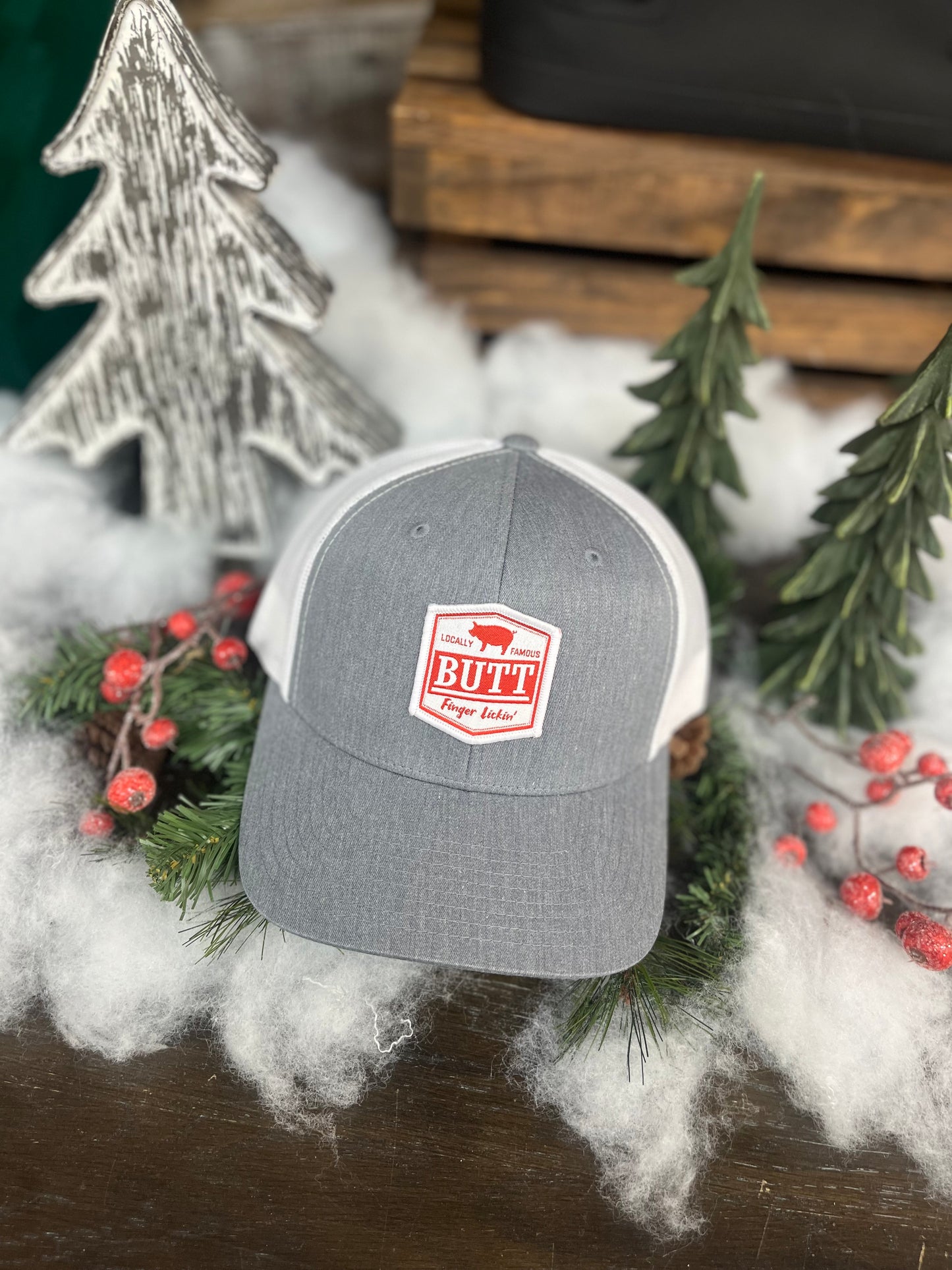 Low Country Comfort Finger Lickin Patch Snapback Hat