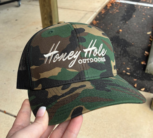 Honey Hole Outdoors Heritage 5 Panel Snapback Hat