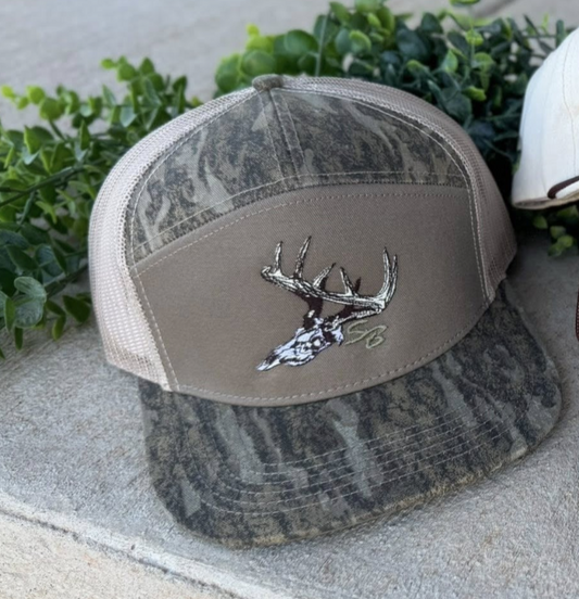 Speckle Bellies Vintage Skull 7 Panel Snapback Hat