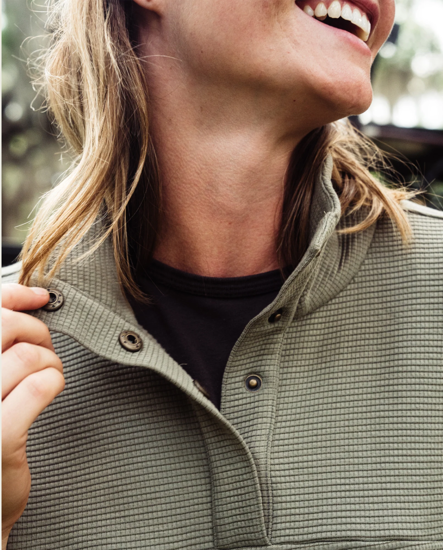 Marsh Wear Apparel Women's Pine River Pullover Fleece