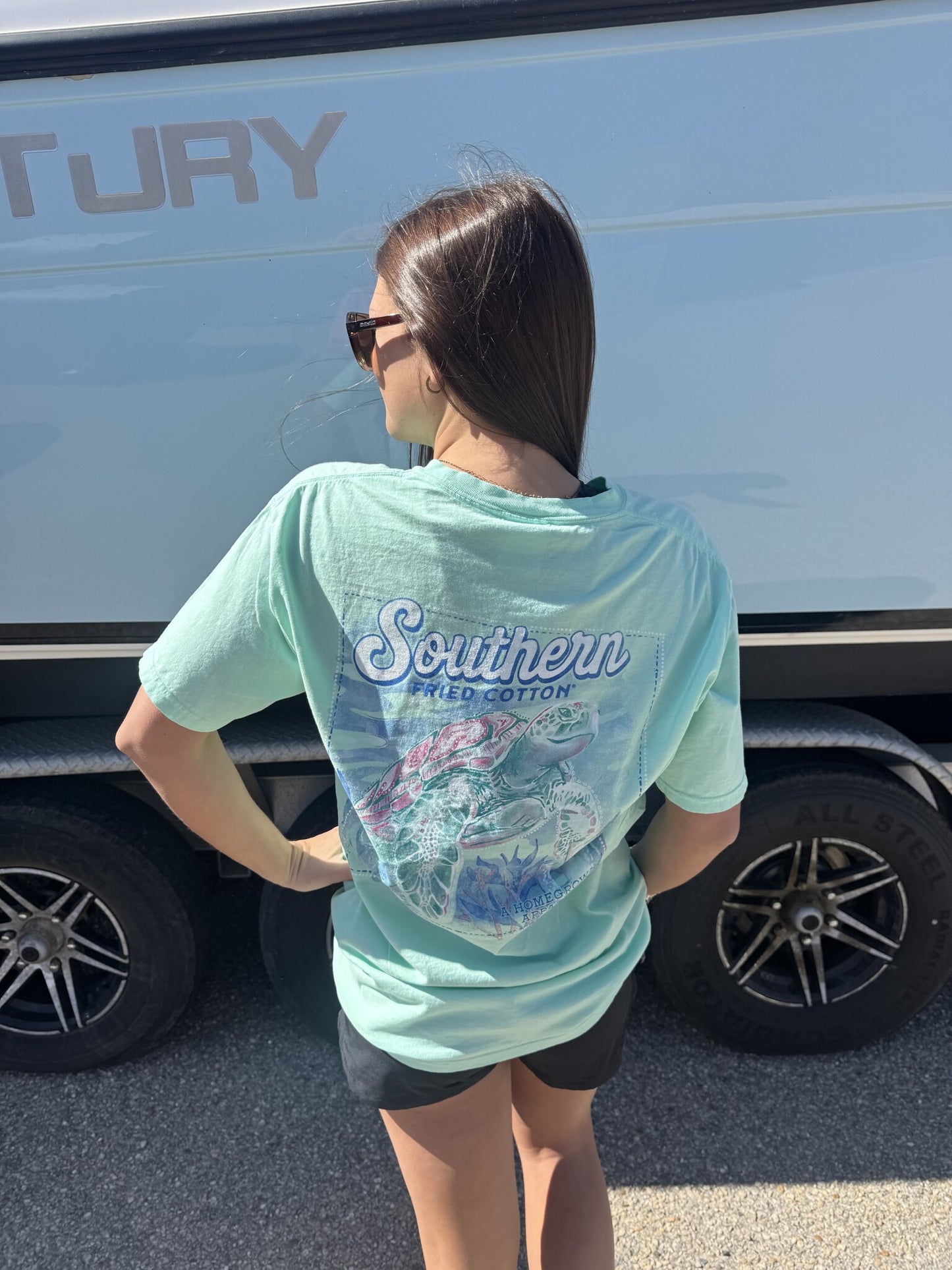 Southern Fried Cotton Women's Saltwater Queen S/S TEE Shirt