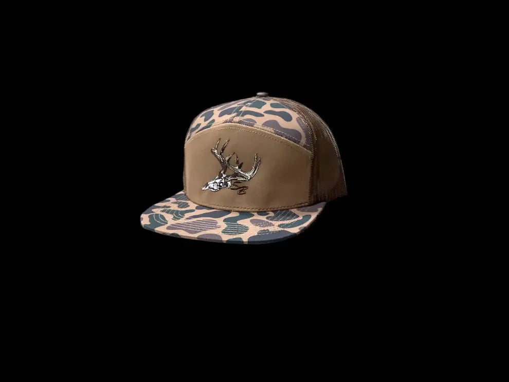 Speckle Bellies Vintage Skull 7 Panel Snapback Hat