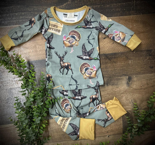 Baby Boy Go Hunting Print Sleepwear Set