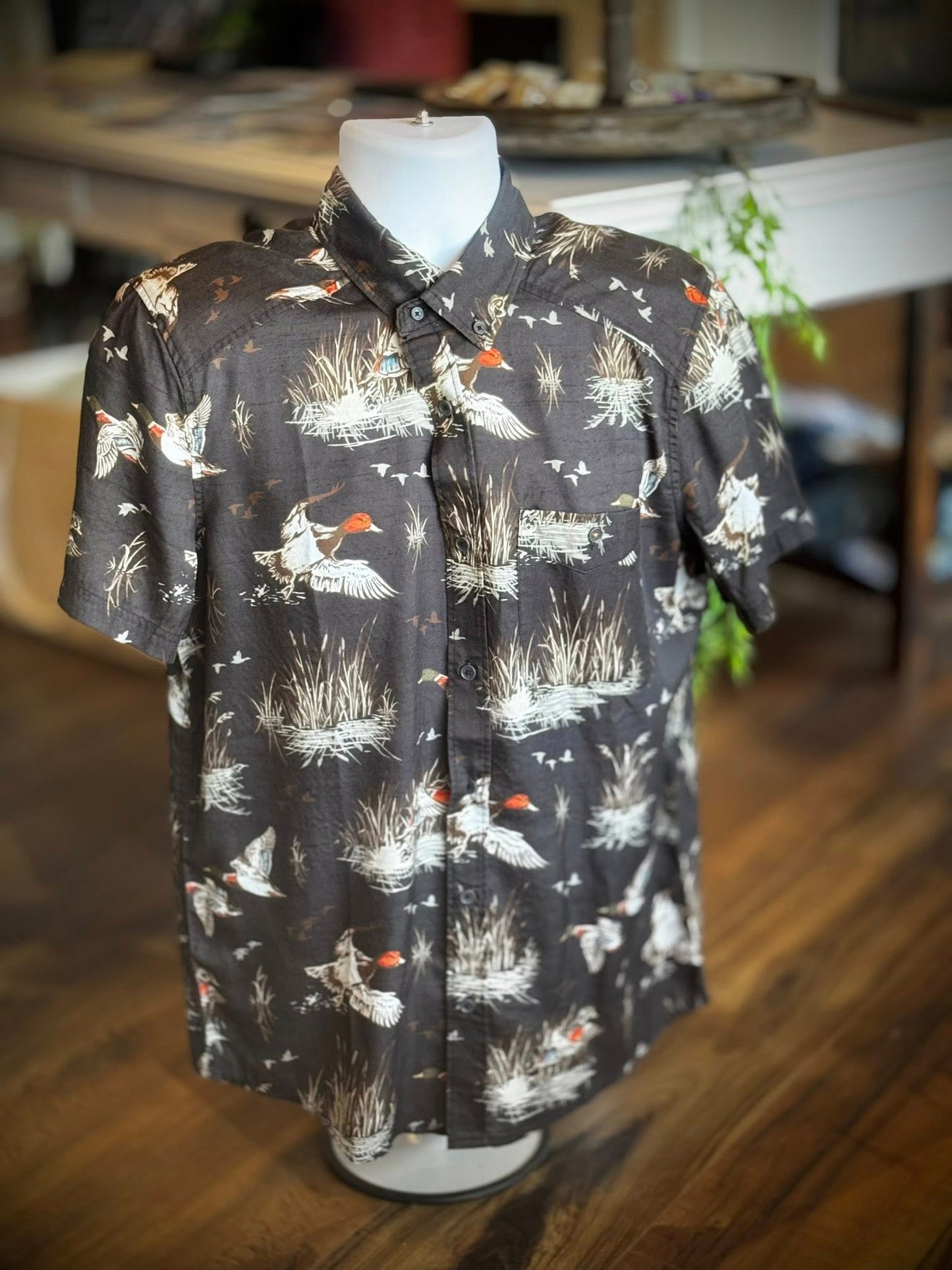Marsh Wear Apparel Men's Hagood Woven S/S Button Down Shirt