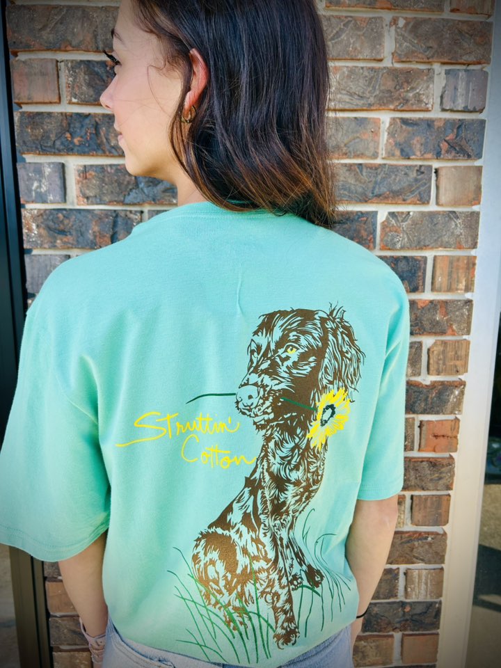 Struttin Cotton Women's Boykin with Sunflowers S/S TEE Shirt