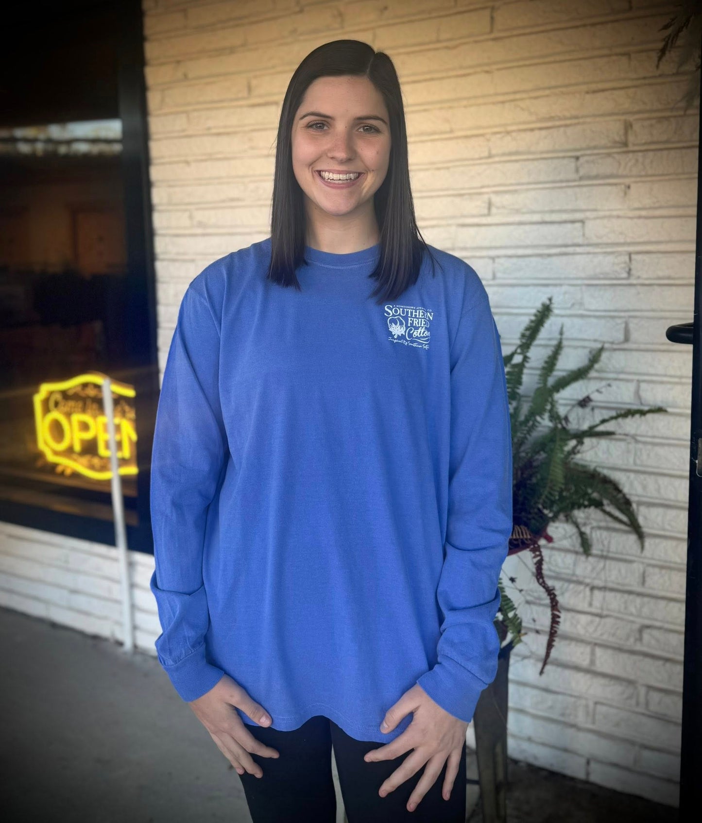 Southern Fried Cotton Women's Howdy L/S TEE Shirt