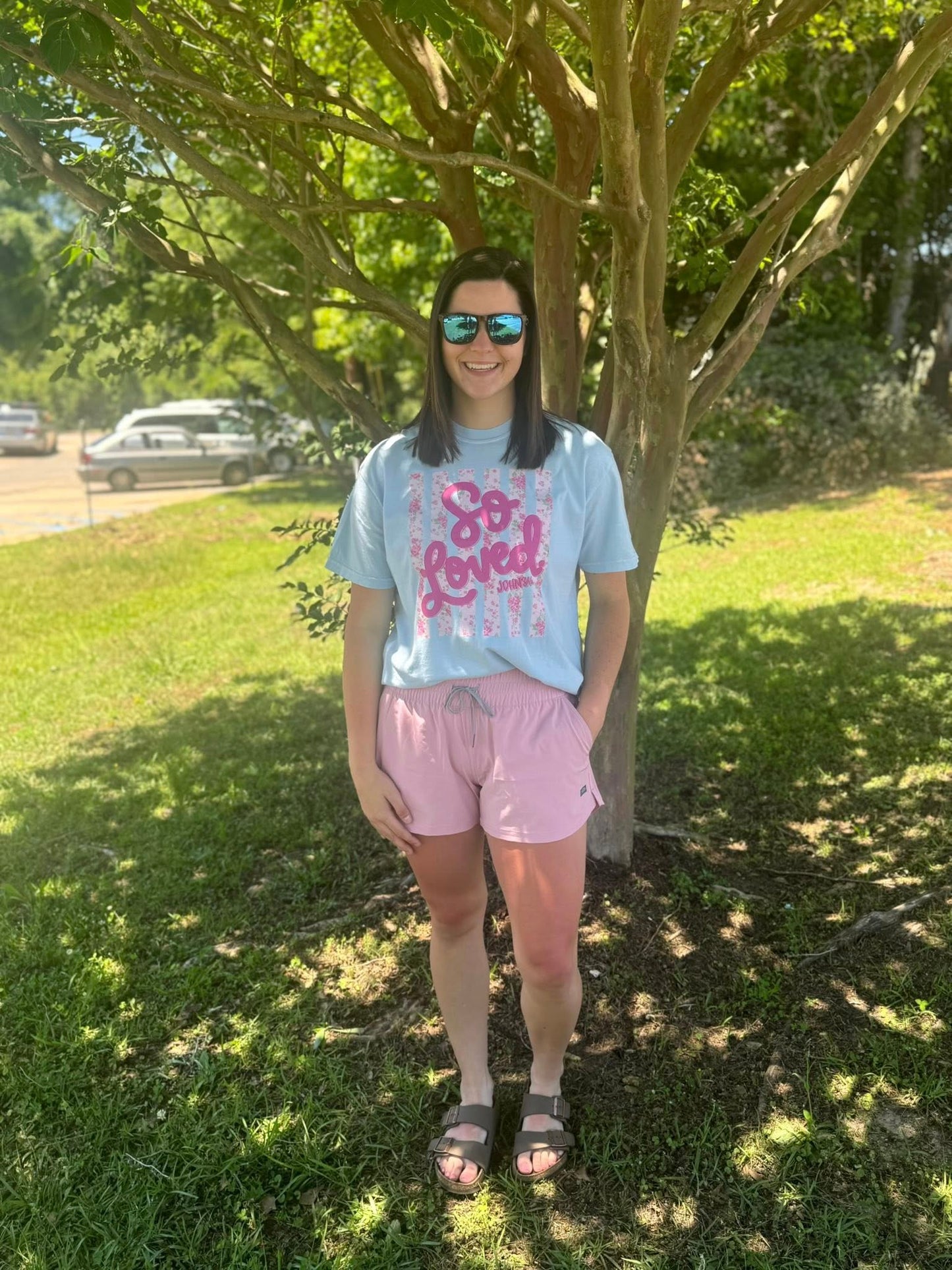 Southern Backroad Women's So Loved Floral S/S TEE Shirt