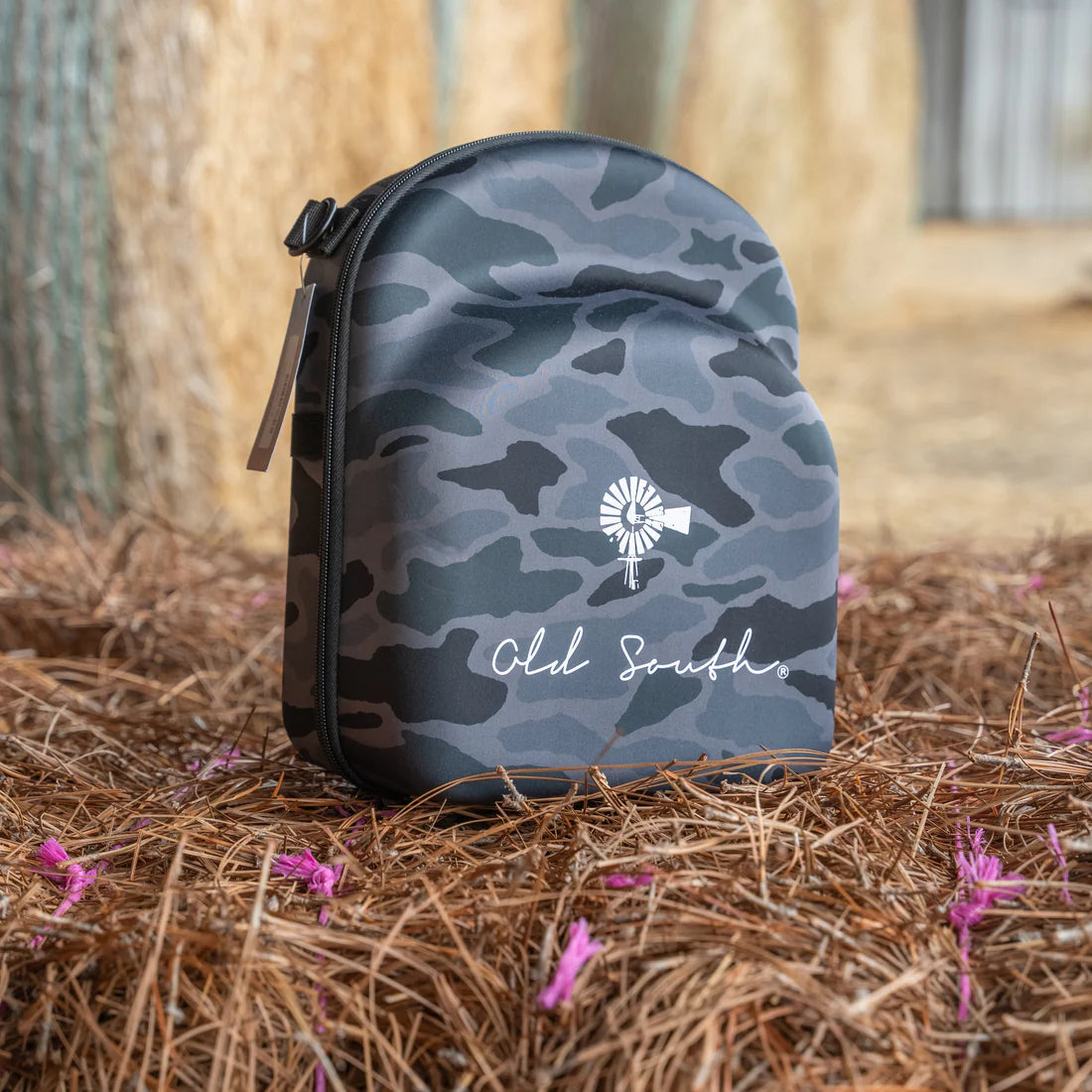 Old South Apparel 6 Hat Travel Case
