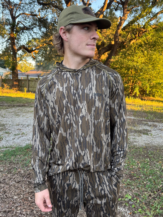Aftco Men's Mossy Oak Performance Hood Performance L/S Shirt