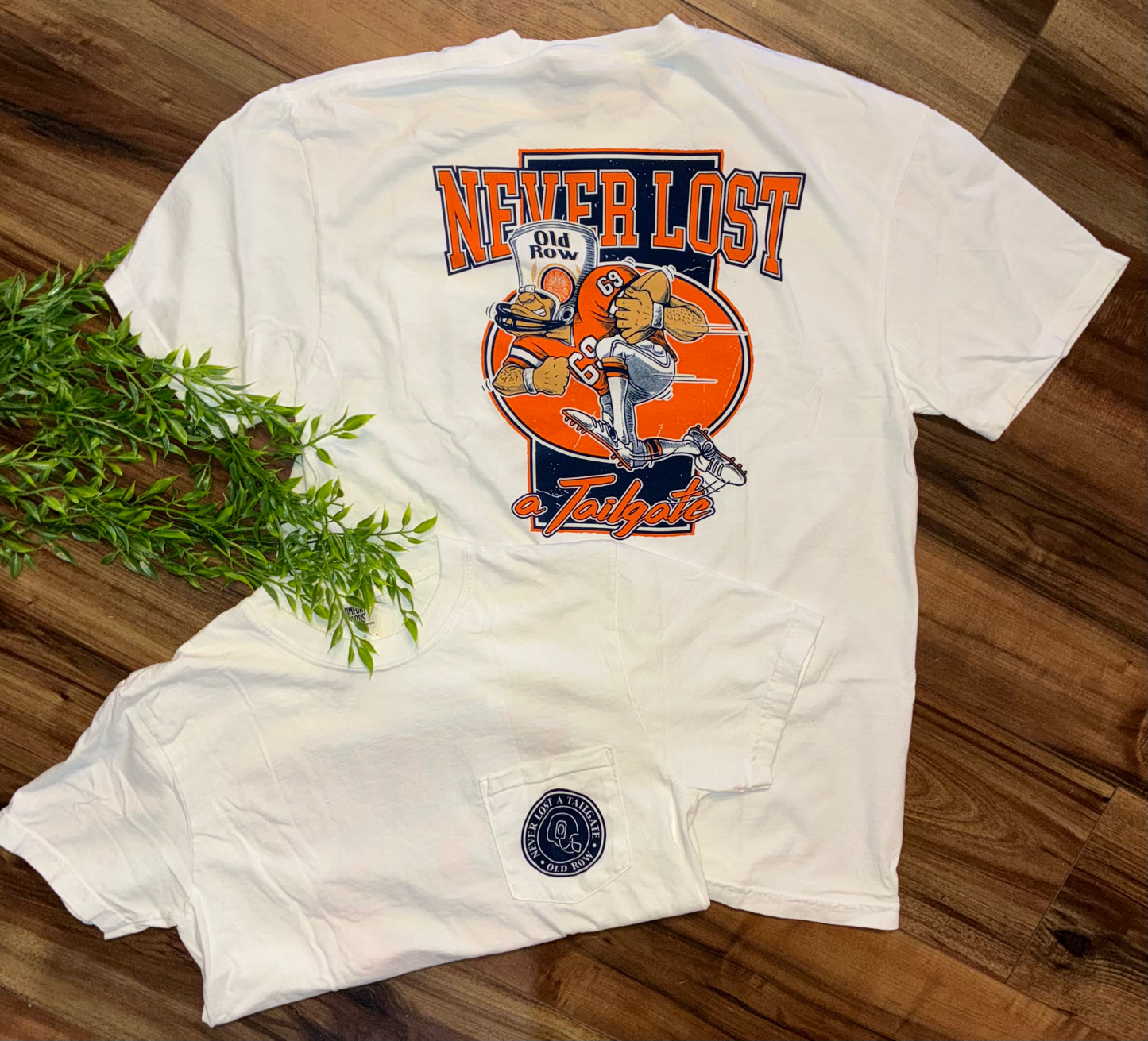 Old Row Outdoors Men's Never Lost a Tailgate AU Pocket S/S TEE Shirt