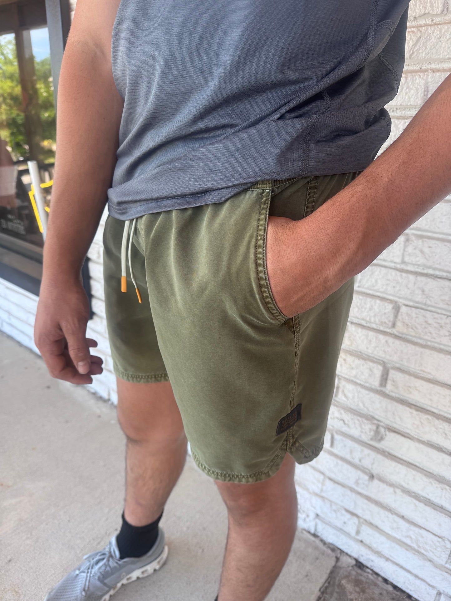 Marsh Wear Apparel Men's Highwater Volley Shorts