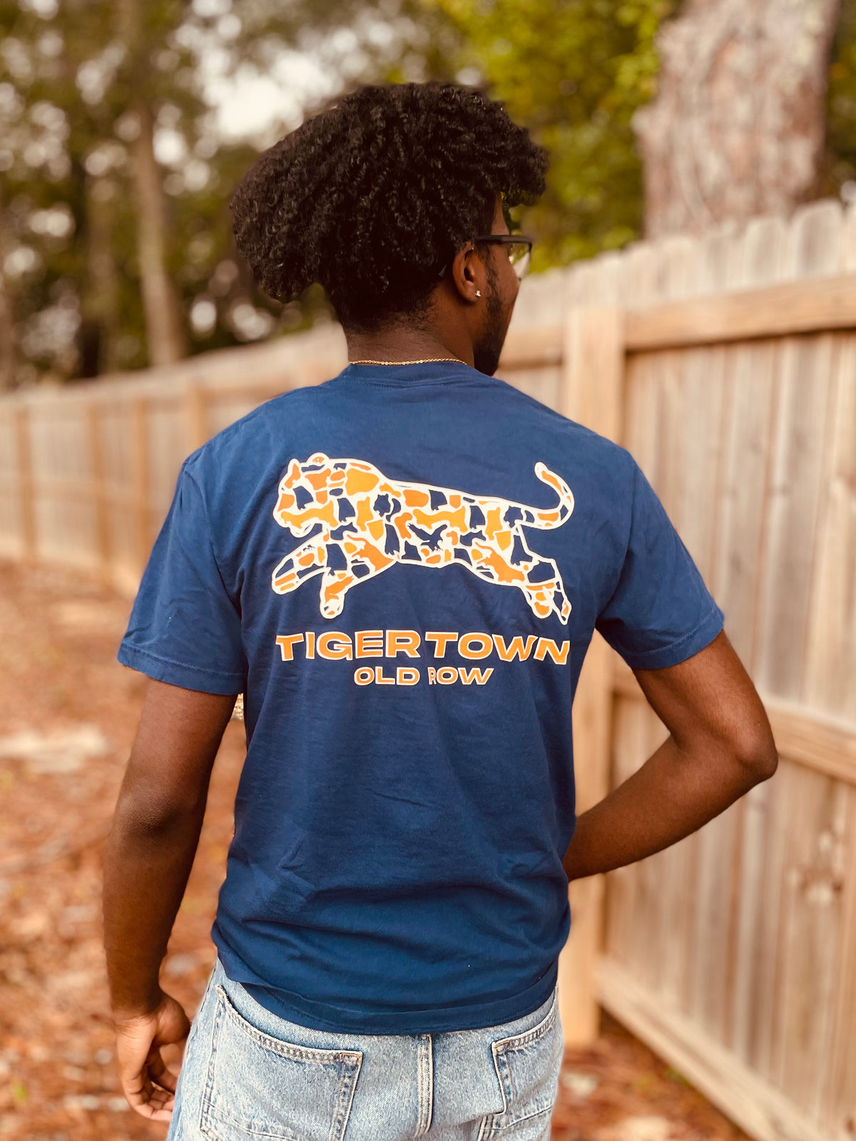 Old Row Outdoors Auburn Camo Tiger Pocket S/S TEE Shirt