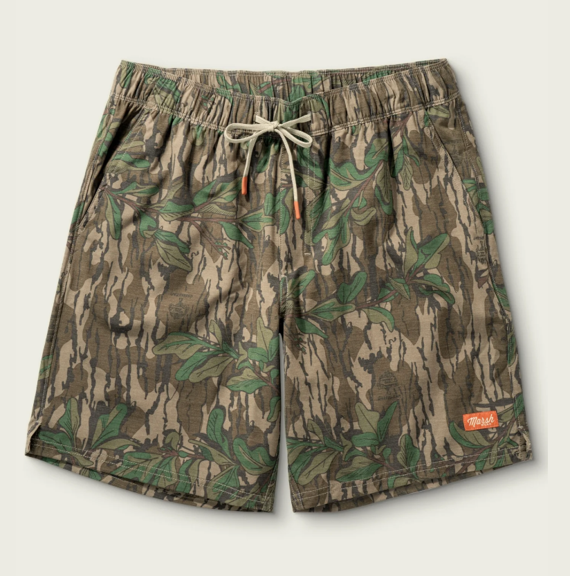 Marsh Wear Apparel Men's Fulton Mossy Oak Volley Shorts