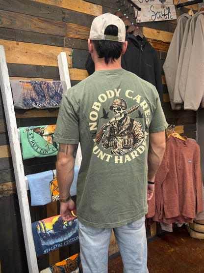 Tailored South Hunt Harder S/S TEE Shirt