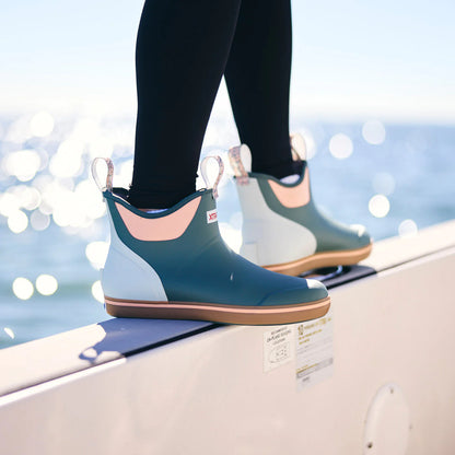 XtraTuf Women's 6 Inch Ankle Deck Boot