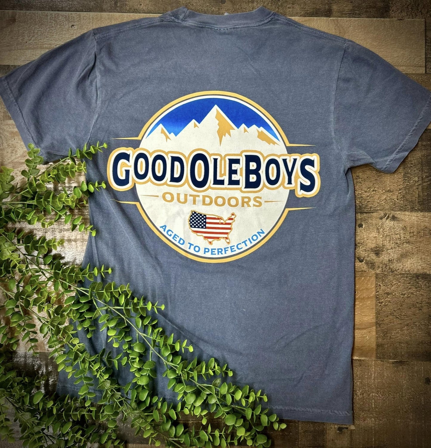 Good OLE Boy Outdoors Head for the Mountains S/S TEE Shirt