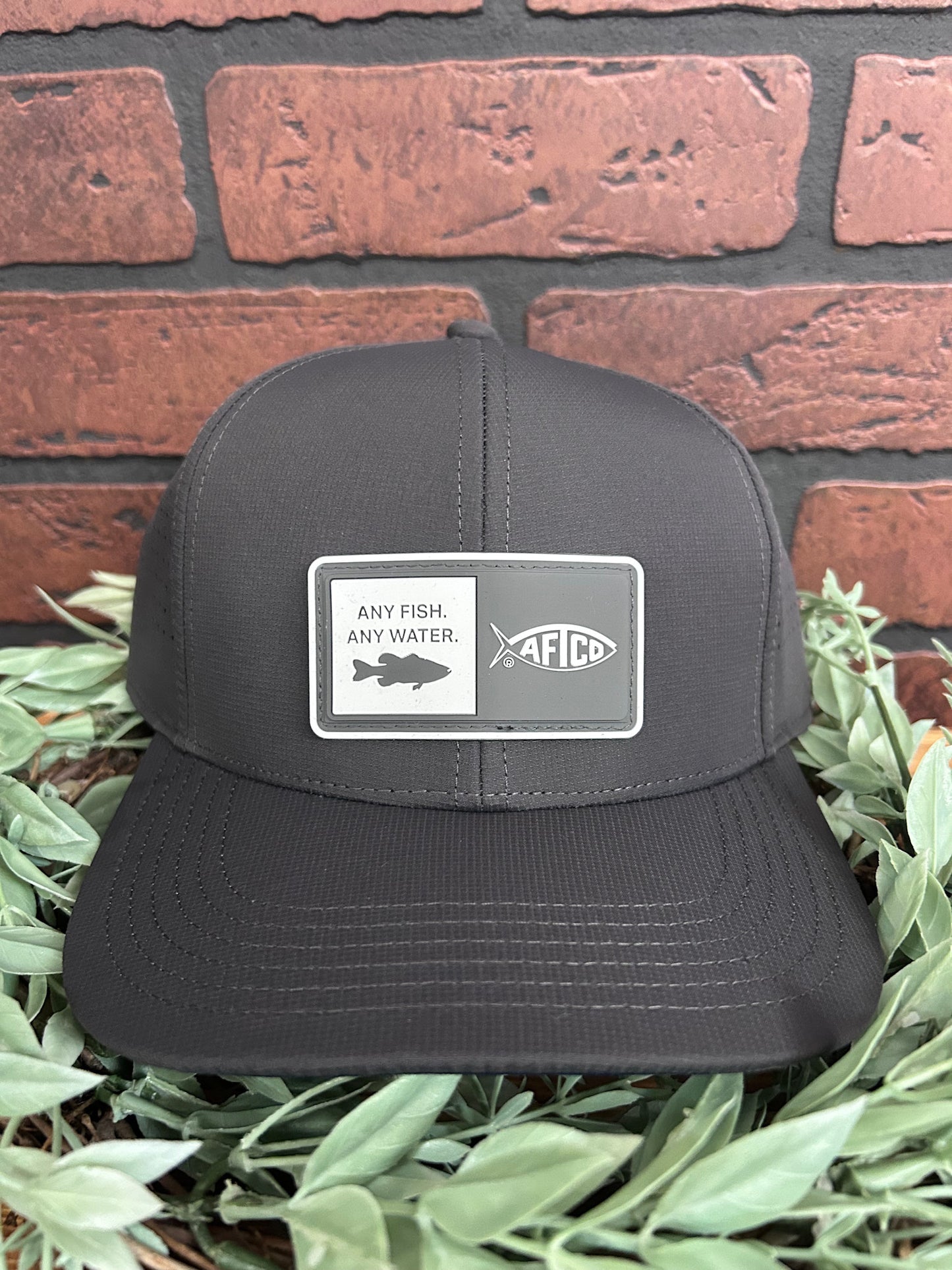 Aftco Men's Notorious Tech Snapback Hat