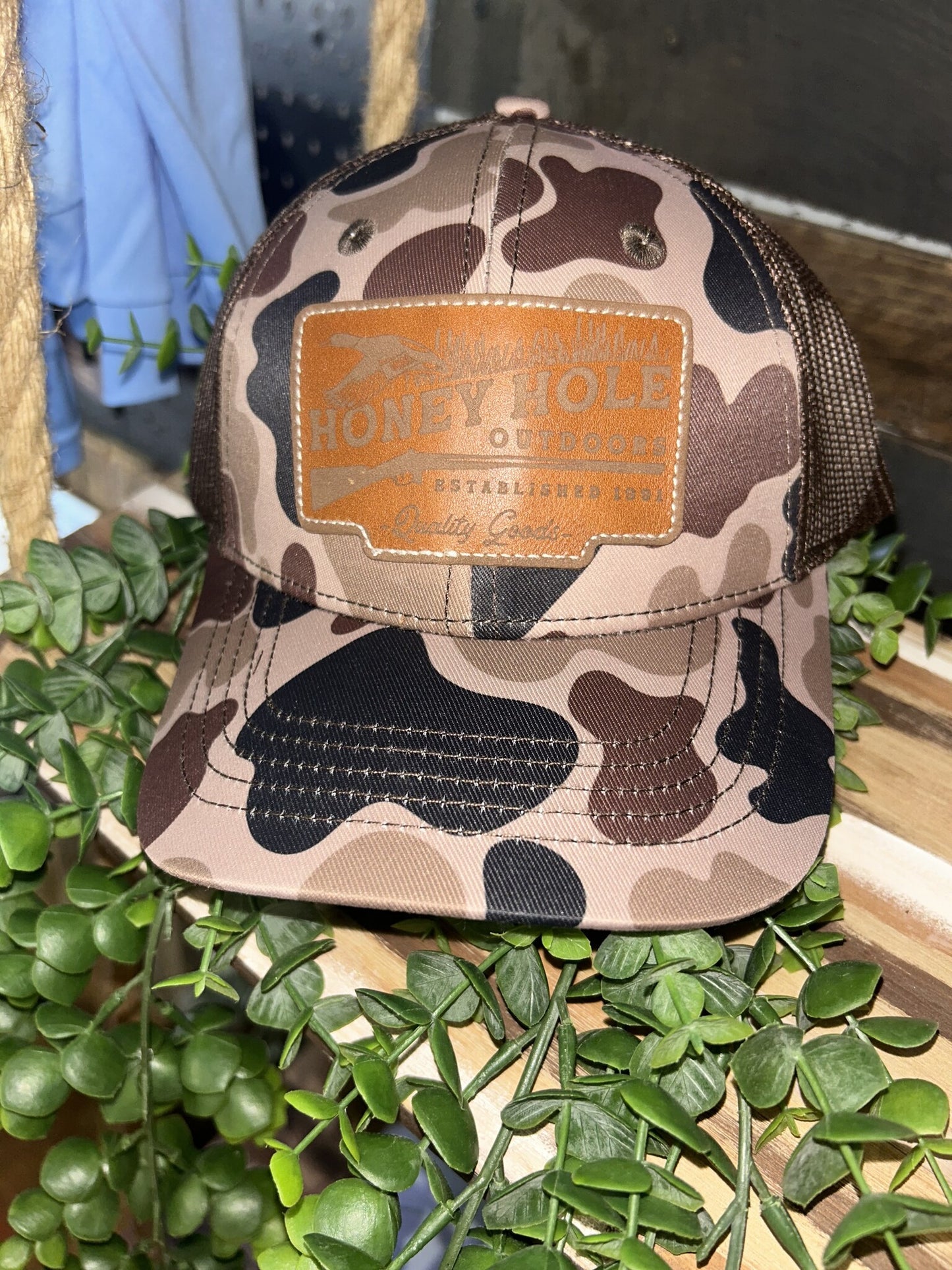 Honey Hole Outdoors Youth Duck Shotty Leather Patch Snapback Hat